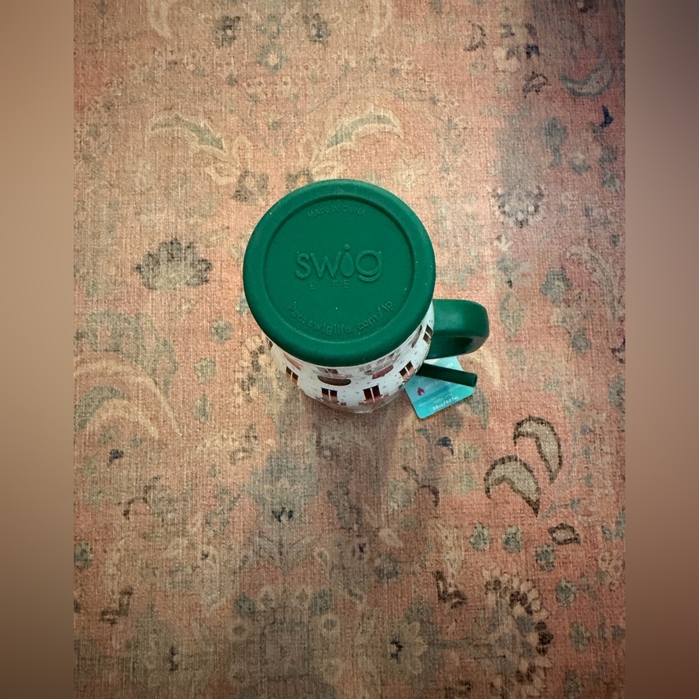 SWIG LIFE 30oz Insulated Tumbler W/ Handle, Lid & Straw in Classic Nutcracker - Picture 12 of 12